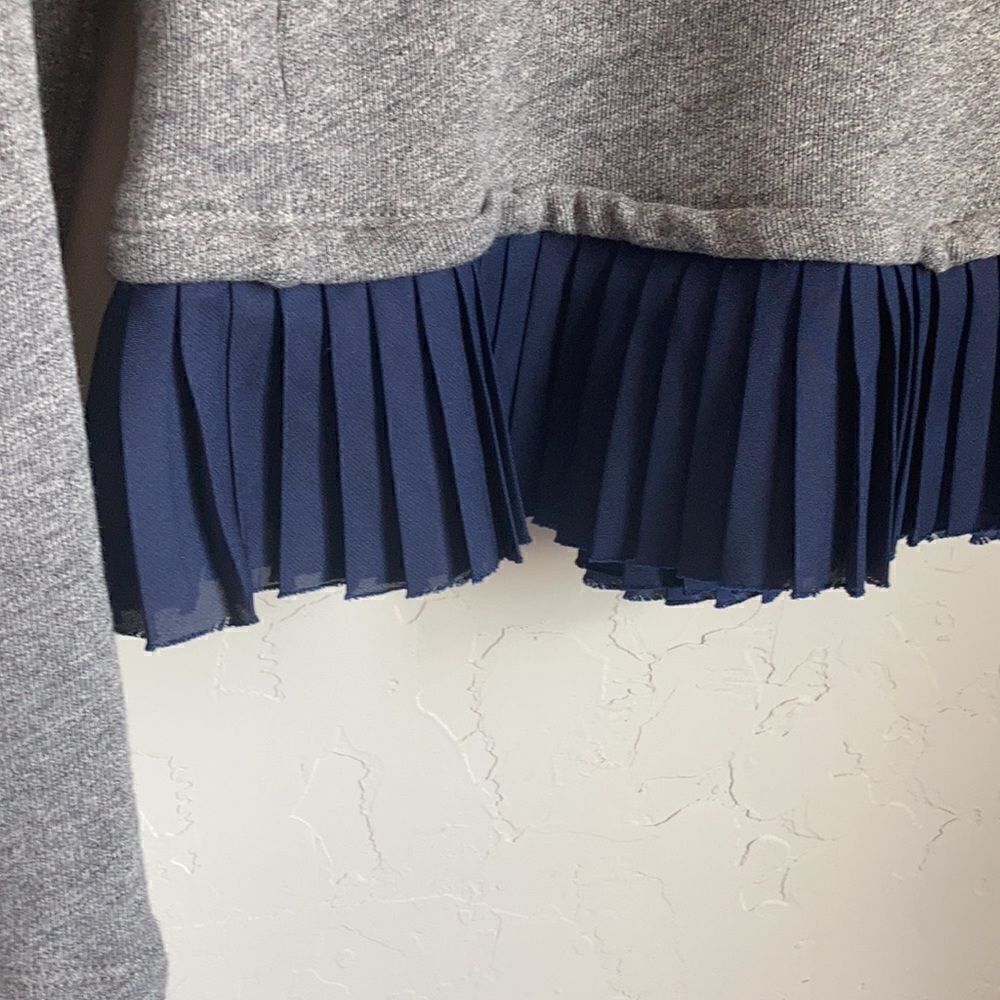 J Crew gray top   - Picture 5 of 7